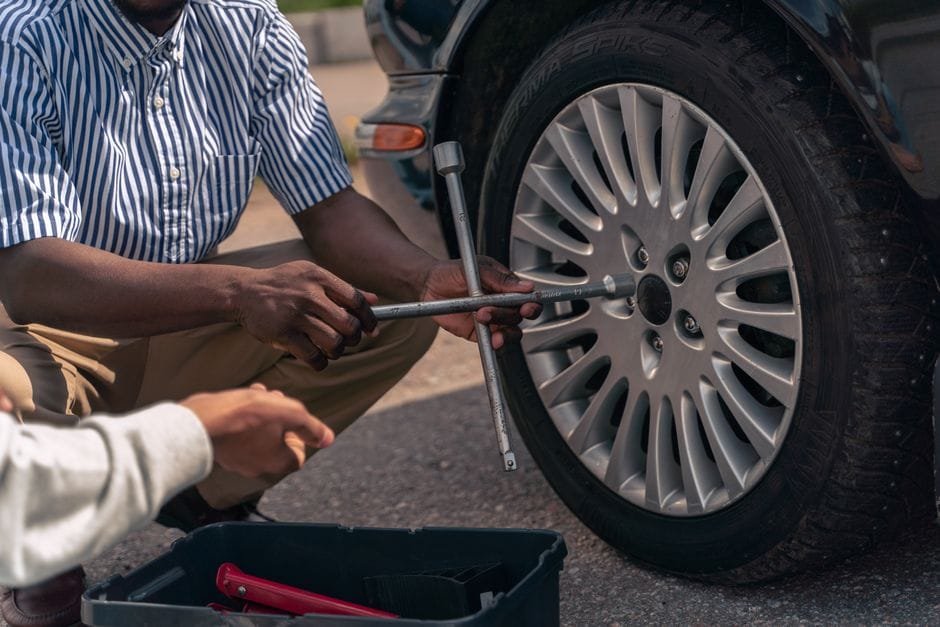 Bmw Oil Change Hollywood Fl — BMW Oil Change Hollywood FL | Value Tire & Alignment Hollywood FL